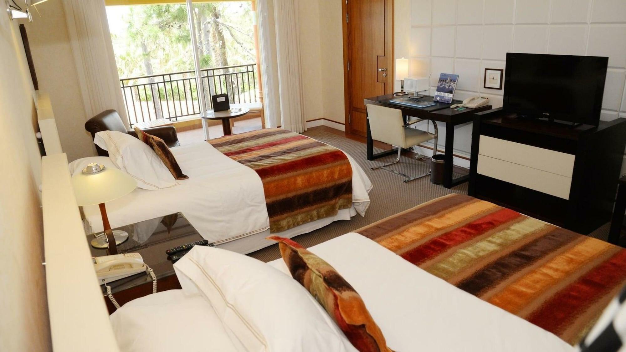 Mantra Resort Spa & Casino La Barra Bagian luar foto
