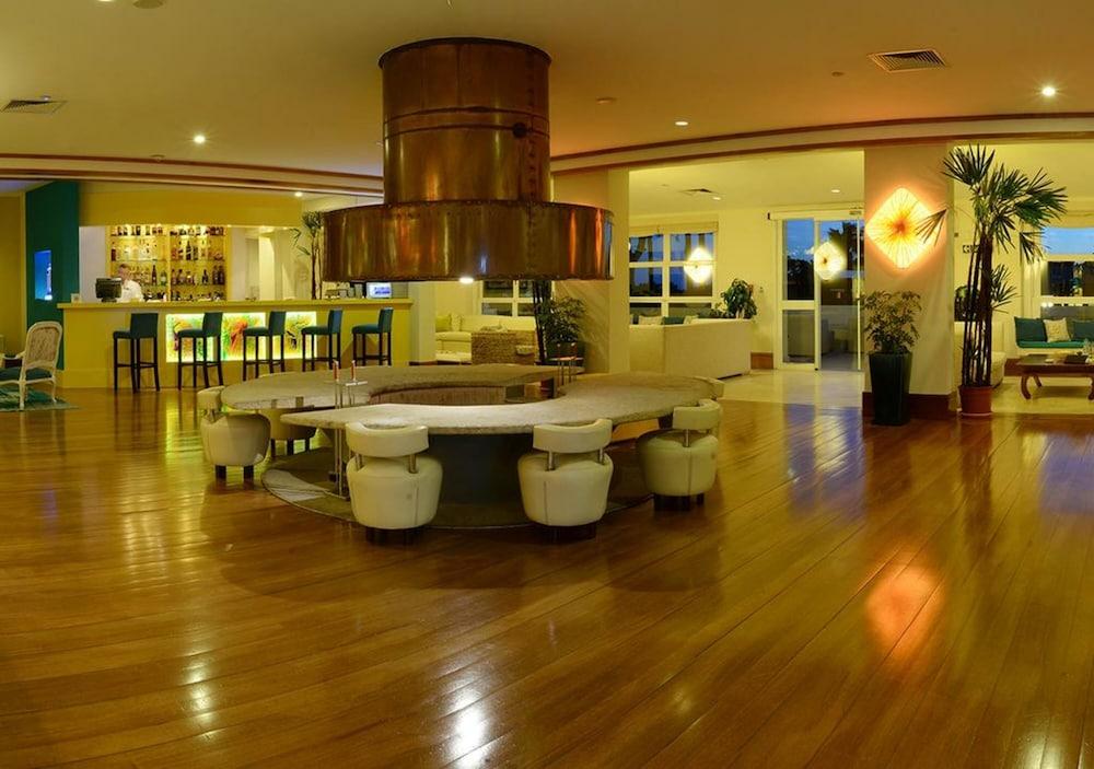 Mantra Resort Spa & Casino La Barra Bagian luar foto